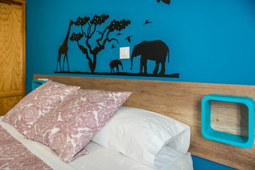 Hostal La Pastora Candeleda Bagian luar foto